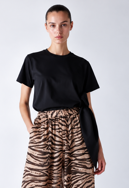 THE BOW TSHIRT BLACK